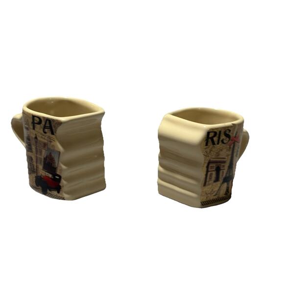 Unique Paris Glam Small Connecting Mugs with Heart Shaped Handles - Picture 4 of 6